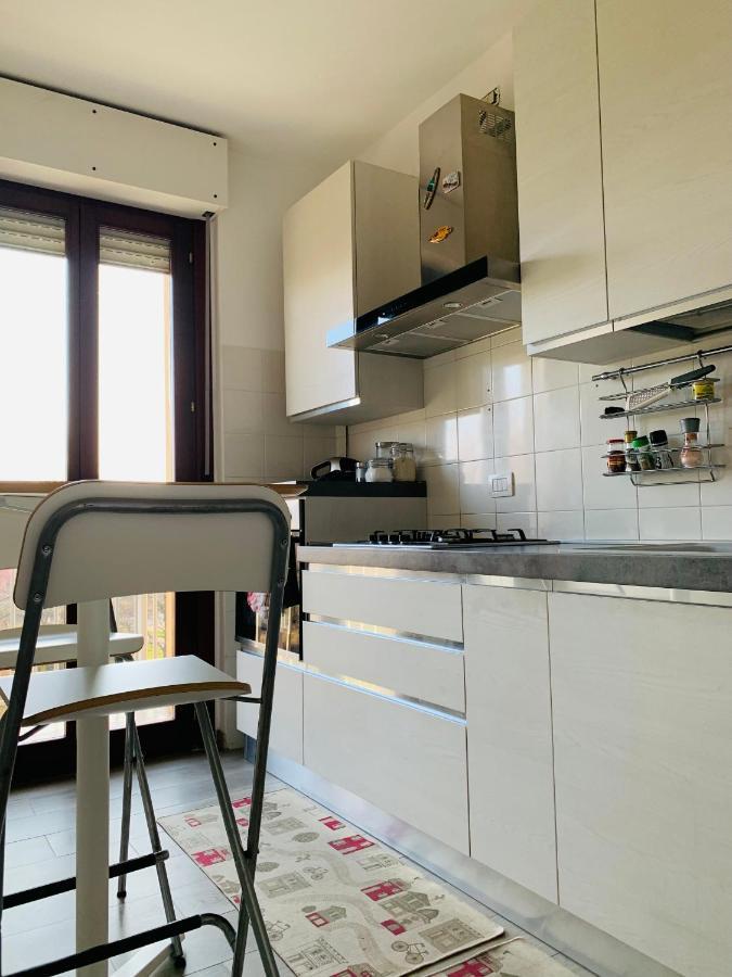 Trilocale In Zona Bocconi/Navigli Apartment Milan Bagian luar foto
